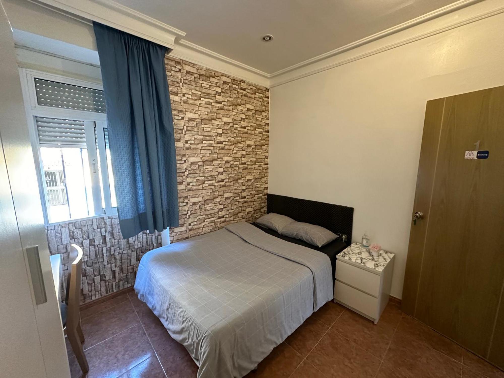 Habitacion En Piso Compartido En Malaga Capital Eksteriør bilde