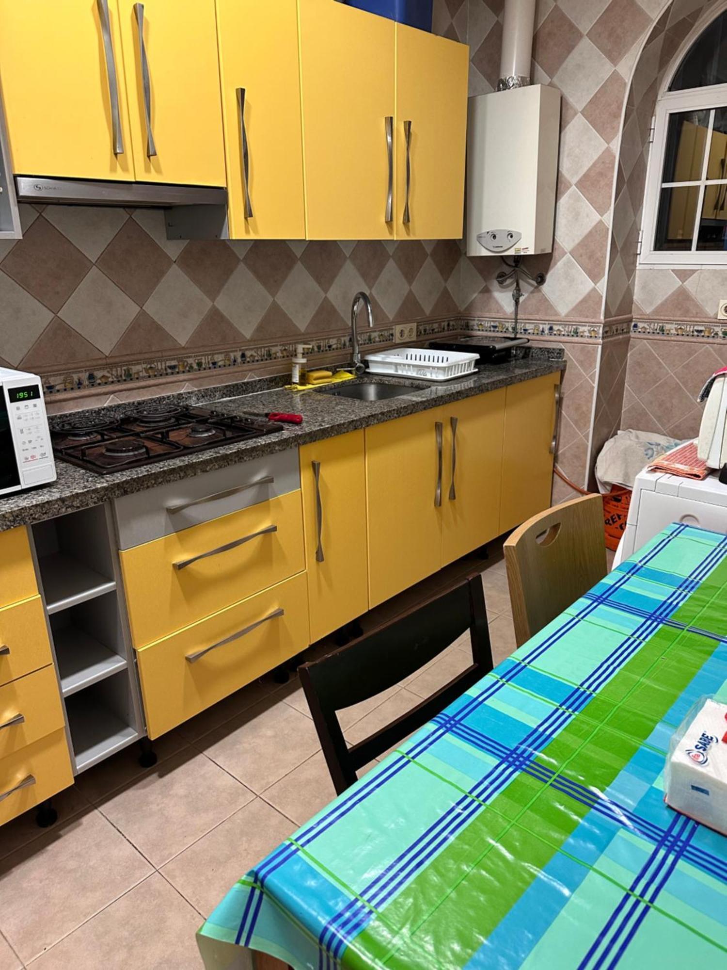Habitacion En Piso Compartido En Malaga Capital Eksteriør bilde